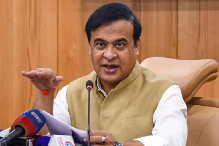 বাংলাদেশের জাতীয় সংগীত গাওয়ায় দেশদ্রোহিতার মামলা হচ্ছে, বিপাকে কংগ্রেস নেতারা