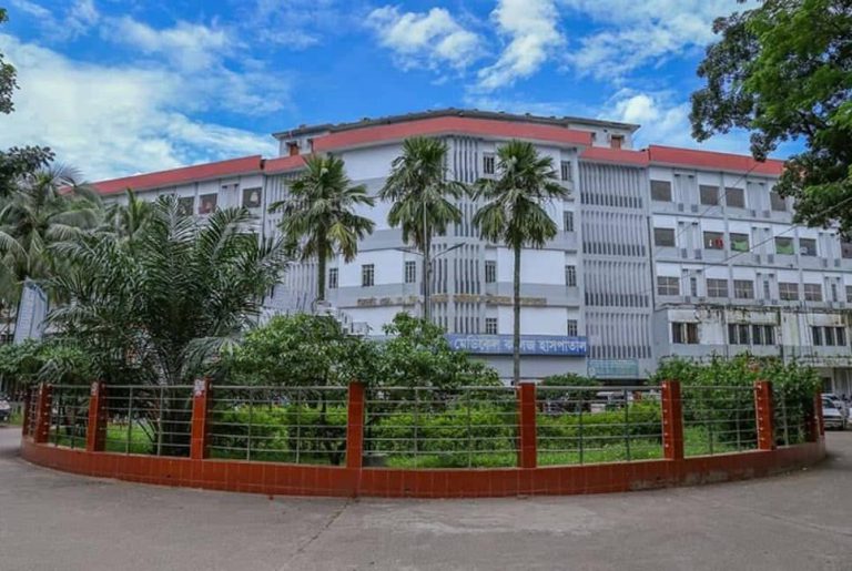 জনবল সংকট, সিলেটে নড়বড়ে ক্যান্সার চিকিৎসা