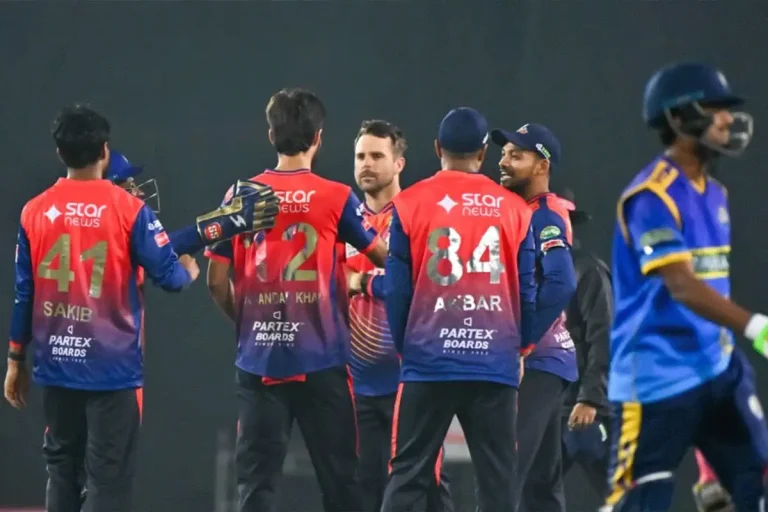 প্লে-অফে কে কার বিপক্ষে খেলবে