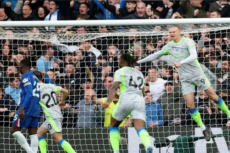 চেলসিকে উড়িয়ে আর্সেনালকে চাপে রাখল সিটি