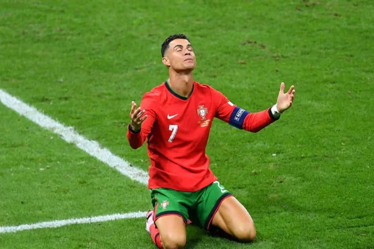 যে ১০ কারণে এবার বিশ্বকাপ জিততে পারেন রোনালদো
